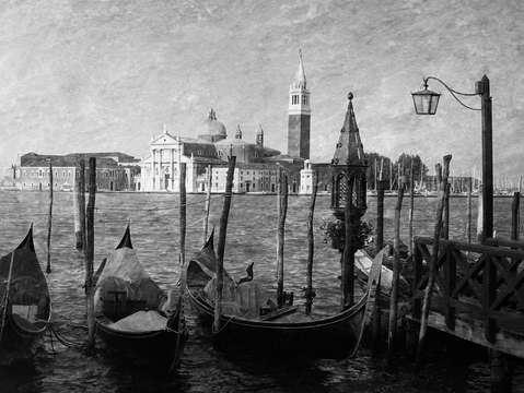 Gondolas in black white