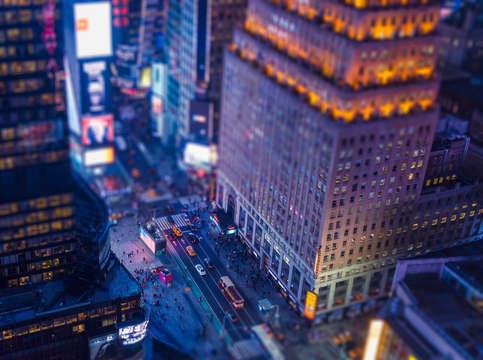 Mini times square