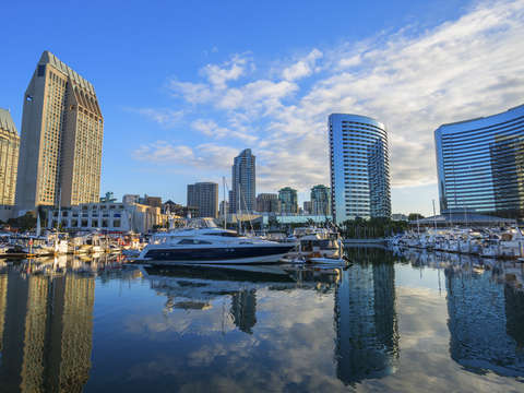 An embarcadero morning