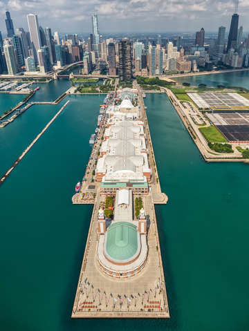 Navy pier chicago aerial