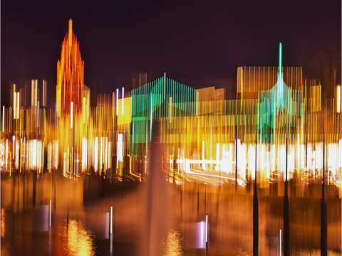 Plaza lights post moderne