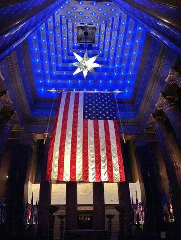 A nighttime visit to the indiana war memorial