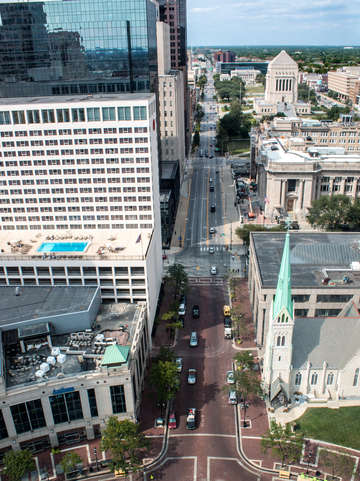 Indy 12