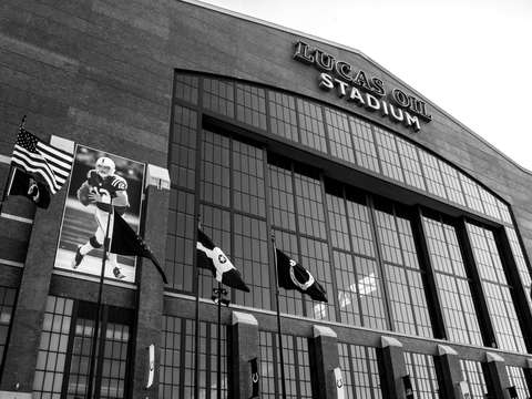 Indy 20 bw