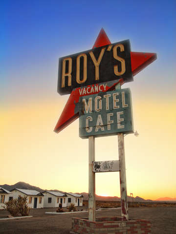 Roy's Cafe sign