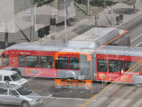 Bus vs bus