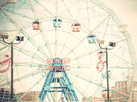 Wonder Wheel