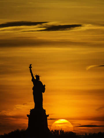 Liberty henge 8775