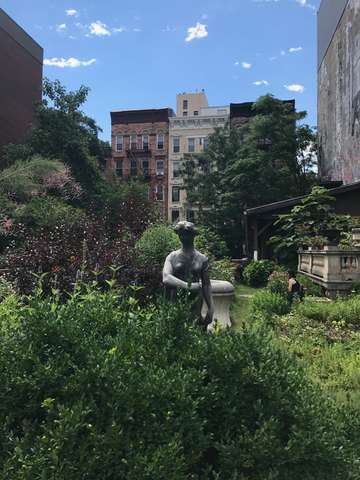 Elizabeth st garden
