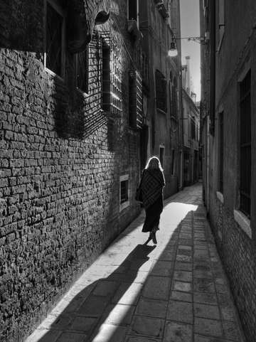 Dont look noir