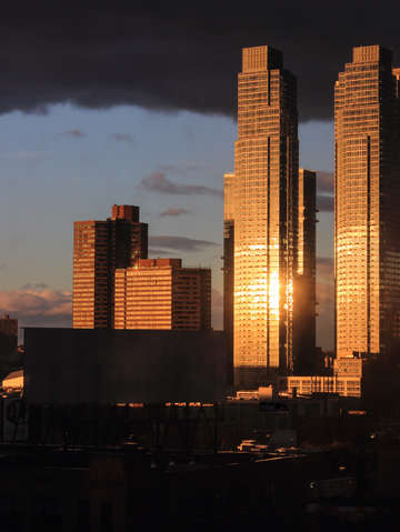 Golden moment on the west side