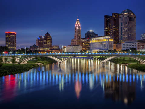 Columbus ohio skyline at night