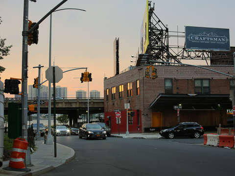 Harlem new york city near the hudson river