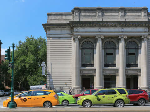 Nyc taxis harlem nyc new york
