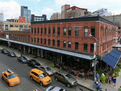 Overlooking washington chelsea nyc
