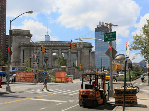 Canal street lower east side manhattan nyc