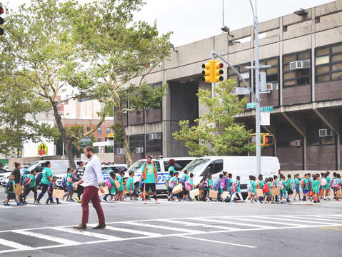 Crossing harlem