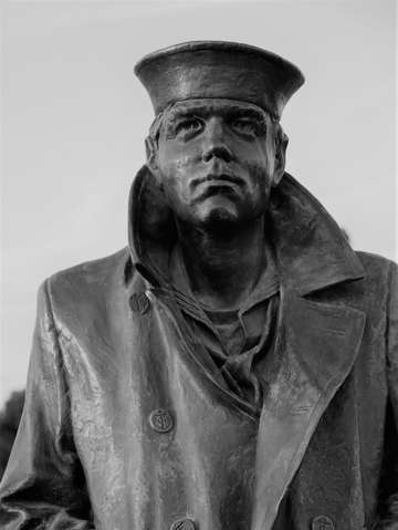 Sailor statue