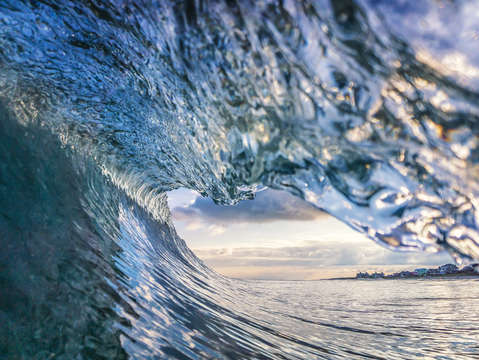 Glassy wave