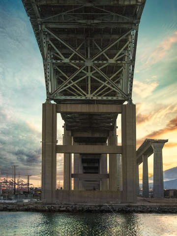 Under gerald desmond