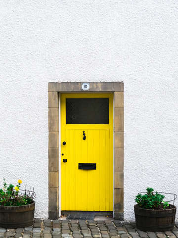Yellow door 2