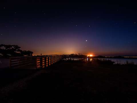 Stars over lake shelby walkway dsc 1377