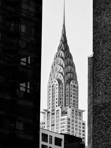 City noir chrysler building 3