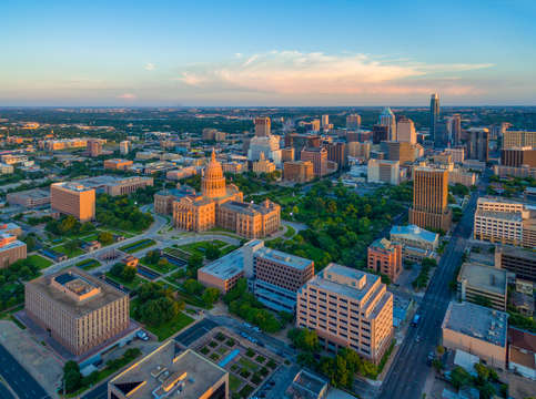 Texas state capitol in the evening