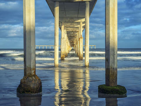 Follow the frames 1