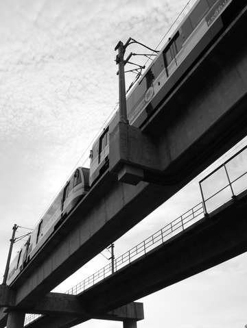 Metro rail
