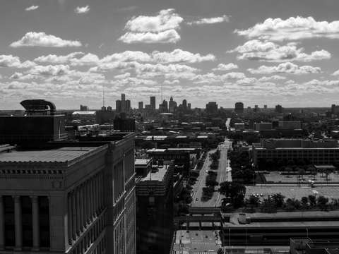 Detroit 04bw
