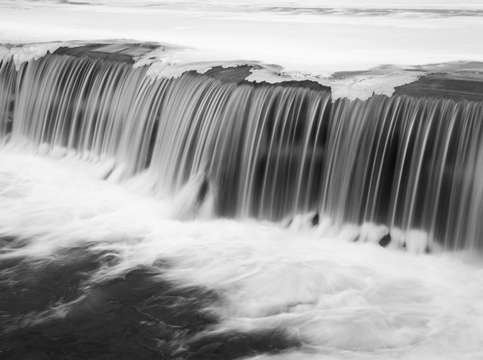 Center street falls