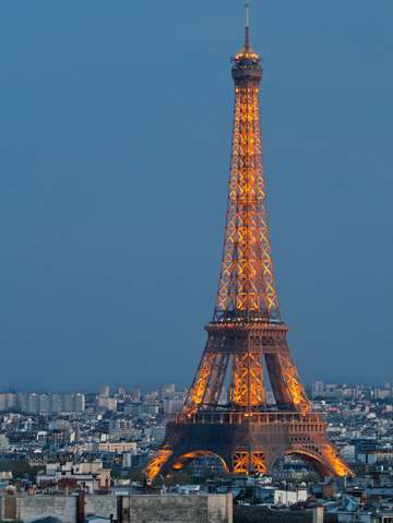 Eiffel tower at dusk