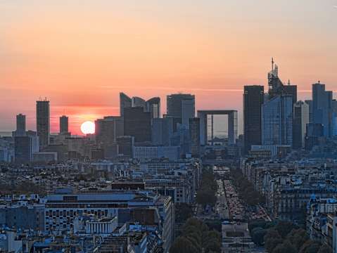 La defense sunset