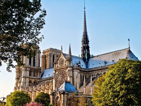 Full view of notre dame cathedral