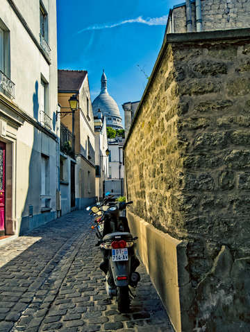 Montmatre alley