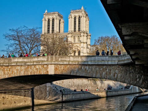 Notre dame by the quay