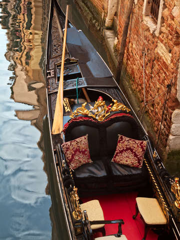 Empty gondola