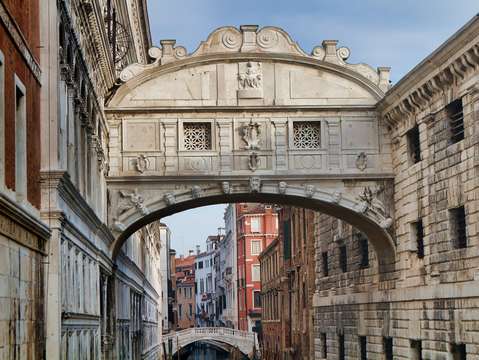 Bridge of sighs