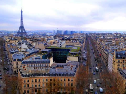 Only in paris