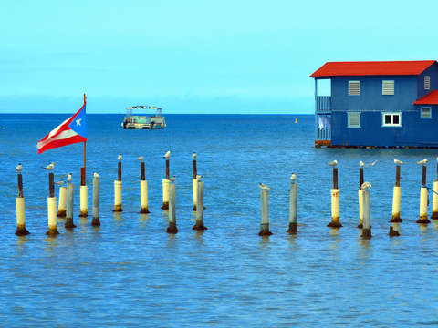 Boqueron blue house