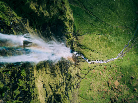 Steep drop foss