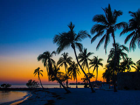 Sunset on smathers beach in key west florida