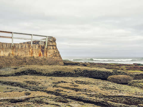 Wall by the reef