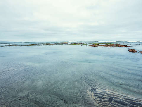 Hint of a reef