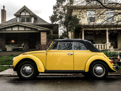 Yellow volkswagen beetle