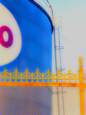 Esso bee