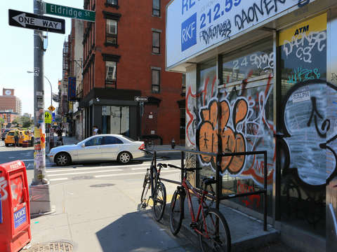 Eldridge street in manhattan