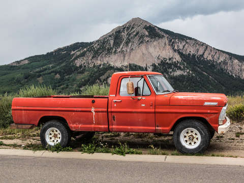 Ford pickup truck in crested butte