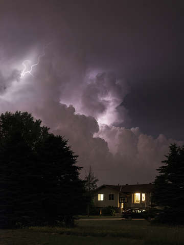 Heat lightning